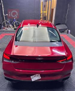 هیوندای ئەلەنترا